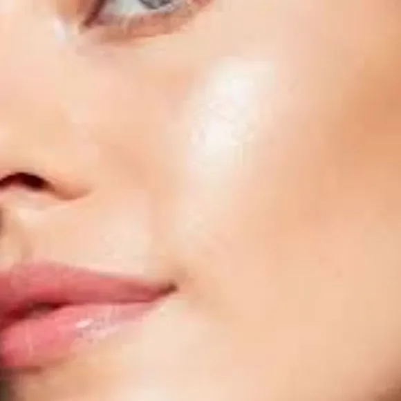 Bobbi Brown Highlighting Powder